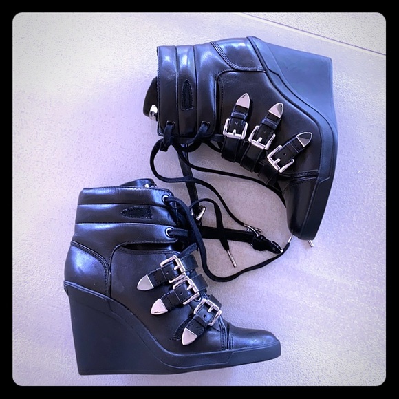 Booties - Picture 1 of 4